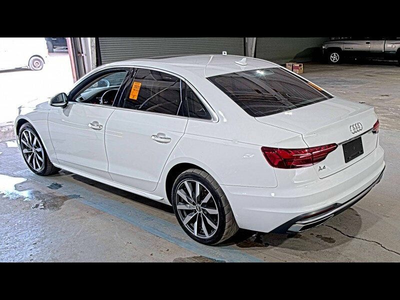2020 Audi A4 Premium 40 TFSI photo 2