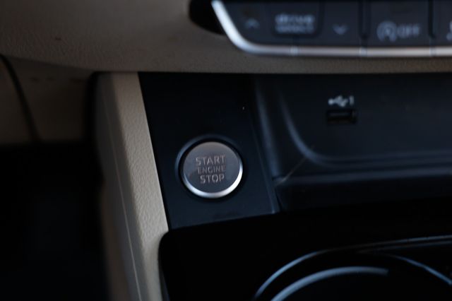 2020 Audi A4 Premium 40 TFSI - 22952830 - 33