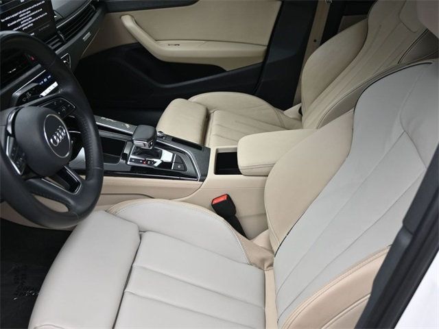 2020 Audi A4 Premium 45 TFSI Quattro photo 4
