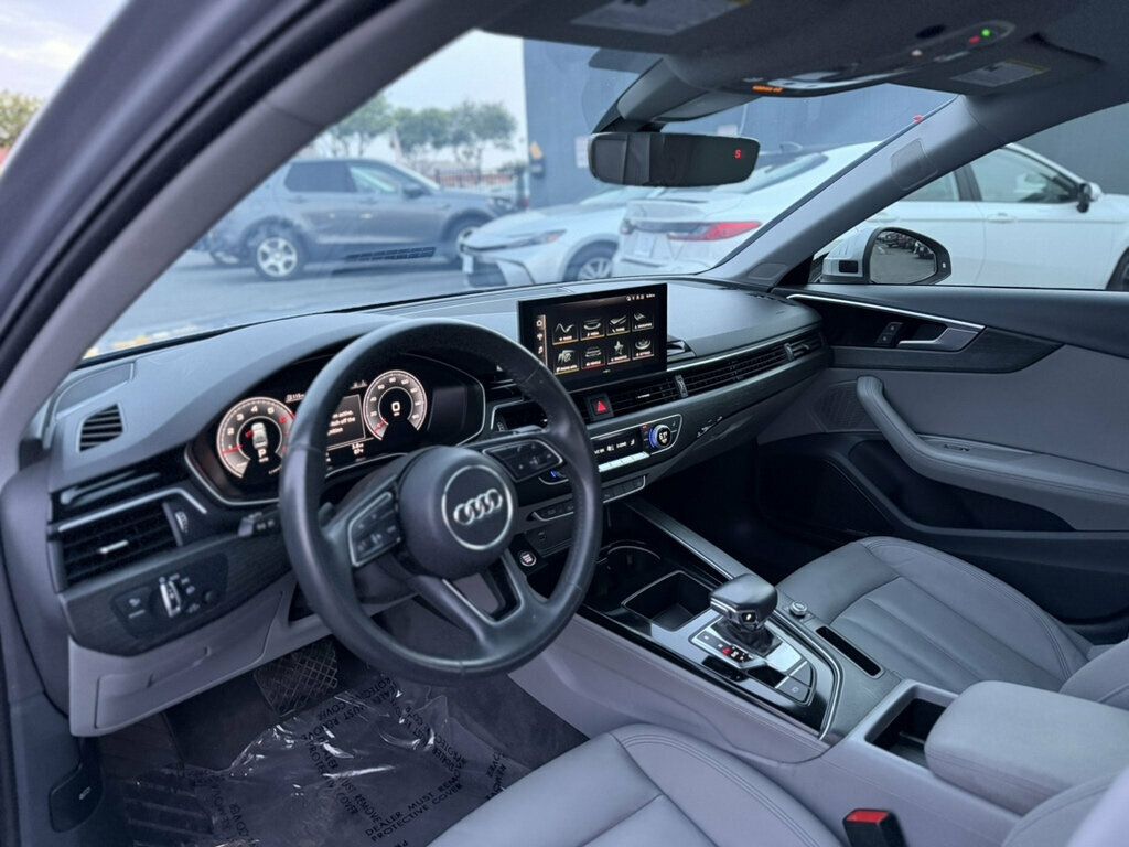 Audi A4 photo 9