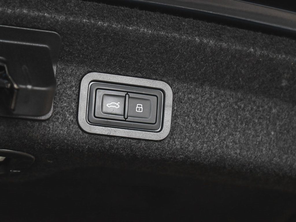 2020 Audi A6 2.0T Premium Plus photo 32