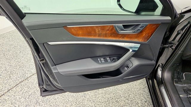 2020 Audi A6 Premium Plus 45 TFSI quattro with Sport & Black Optic Ext. Pkgs - 22970702 - 10