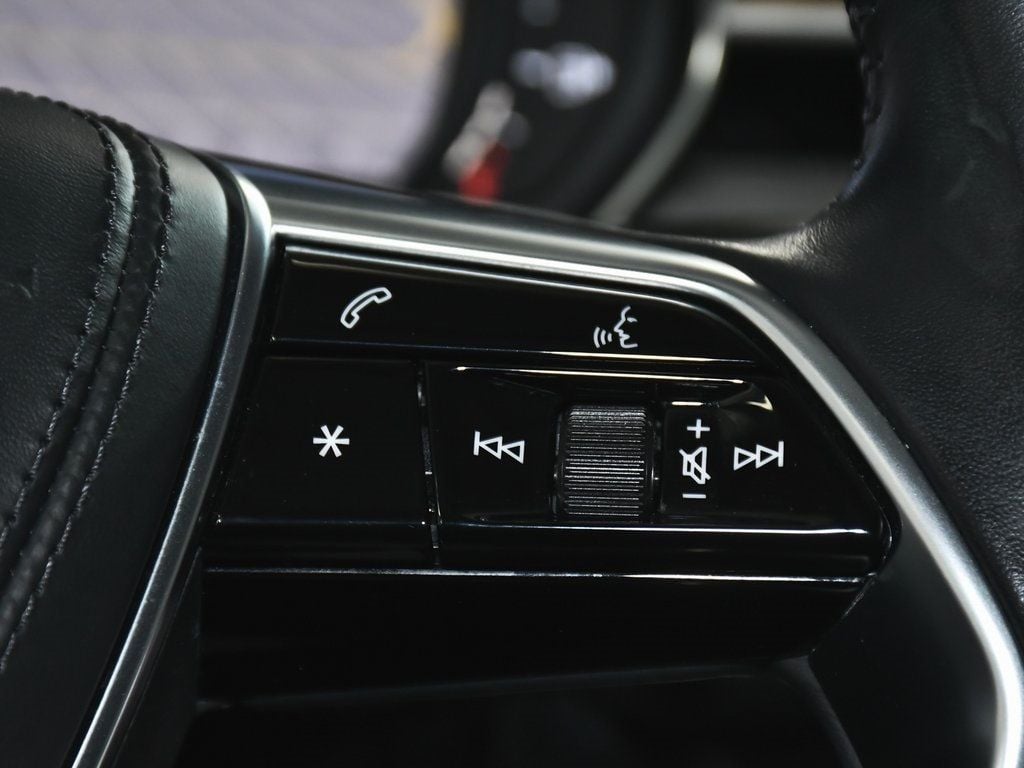 2020 Audi A8 L 55 photo 35