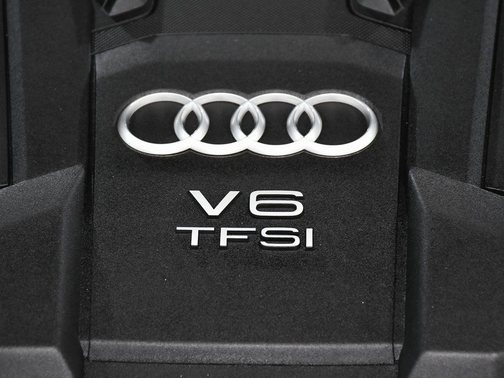 2020 Audi A8 L 55 photo 62
