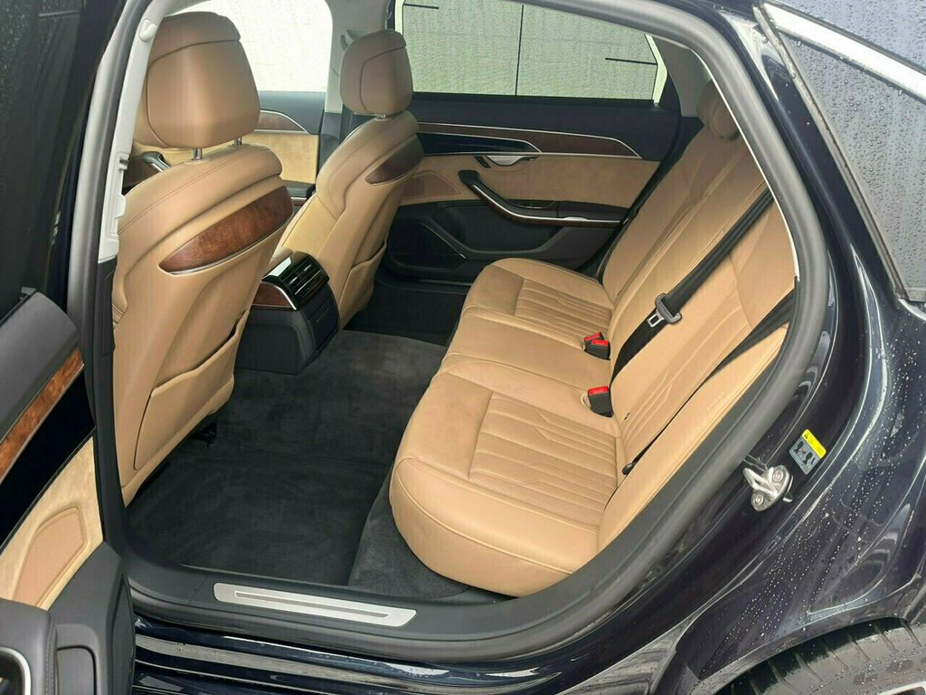 2020 Audi A8 L Executive Pkg/Heads Up Display/Heated&Cooled Massaging Seats/NAV - 22288604 - 11