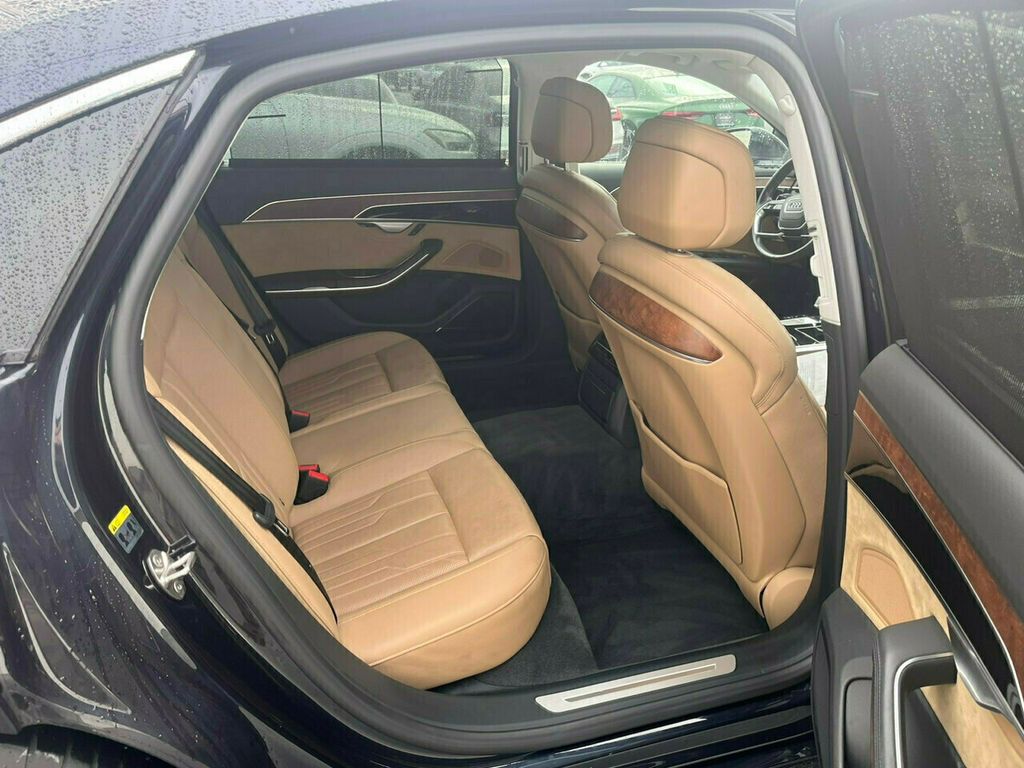 2020 Audi A8 L Executive Pkg/Heads Up Display/Heated&Cooled Massaging Seats/NAV - 22288604 - 16