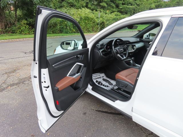 2020 Audi Q3 Premium 45 TFSI quattro - 23089840 - 23