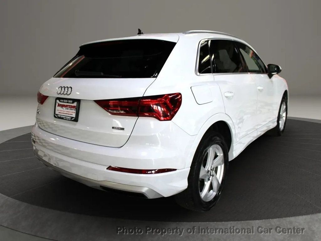 2020 Audi Q3 Premium 45 TFSI photo 4