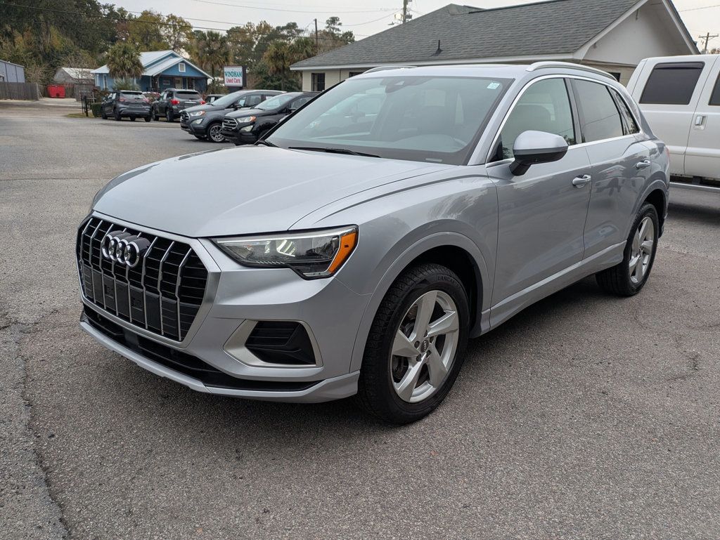 2020 Audi Q3 Premium photo 4