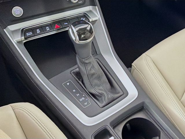 2020 Audi Q3 Premium 45 TFSI quattro - 23003605 - 16