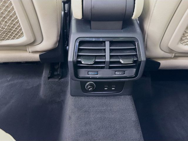 2020 Audi Q3 Premium 45 TFSI quattro - 23003605 - 25