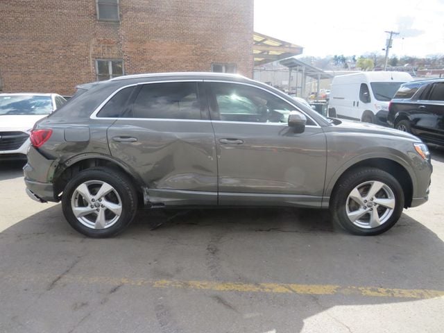 2020 Audi Q3 Premium 45 TFSI quattro(clear title) - 23009527 - 3