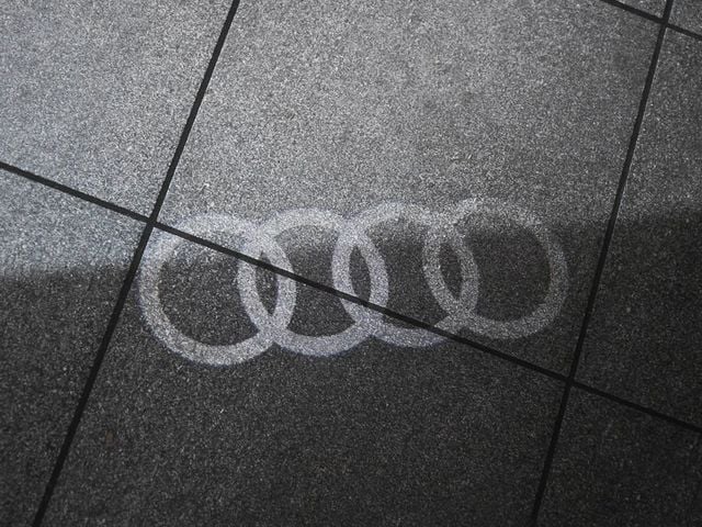 2020 Audi Q3 Premium Plus - 22994136 - 11