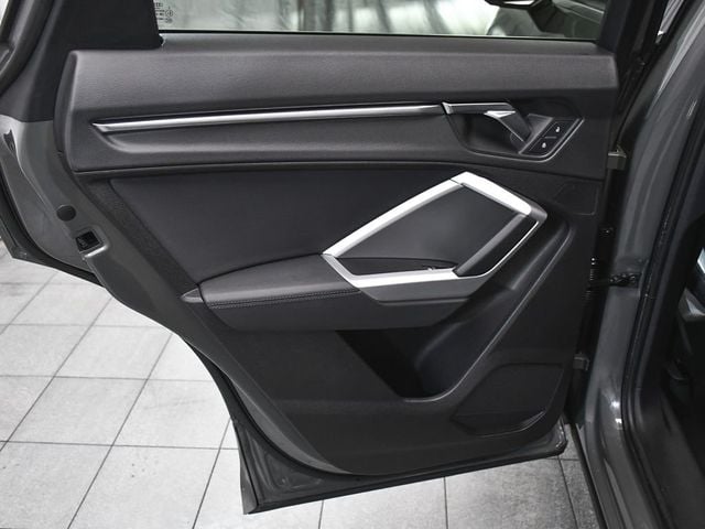 2020 Audi Q3 Premium Plus - 22994136 - 12