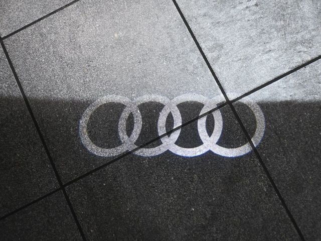 2020 Audi Q3 Premium Plus - 22994136 - 17