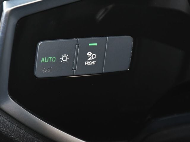 2020 Audi Q3 Premium Plus - 22994136 - 19