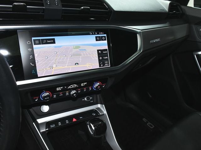 2020 Audi Q3 Premium Plus - 22994136 - 35