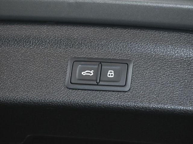 2020 Audi Q3 Premium Plus - 22994136 - 57