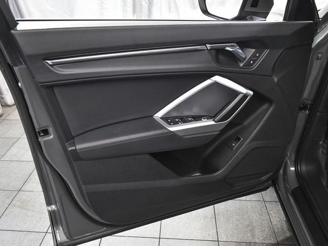 2020 Audi Q3 Premium Plus - 22994136 - 8