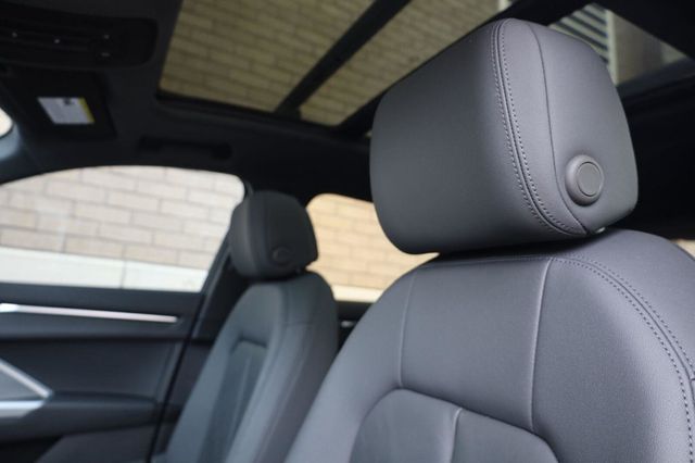 2020 Audi Q3 S line Premium Plus - 23064309 - 16