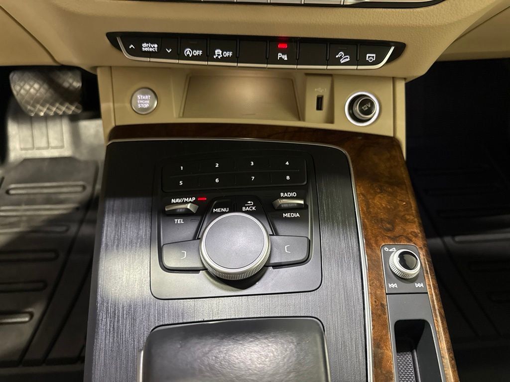 2020 Audi Q5  - 23039802 - 18