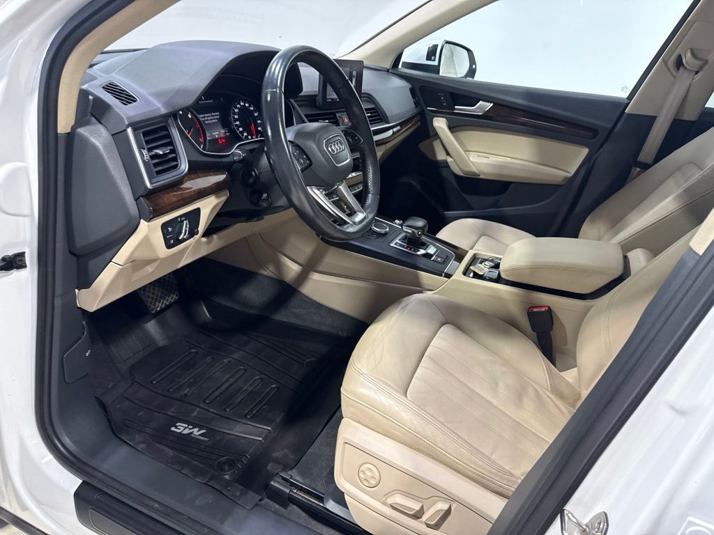 2020 Audi Q5  - 23039802 - 23