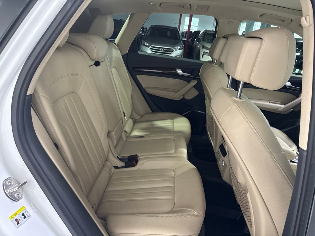 2020 Audi Q5  - 23039802 - 37