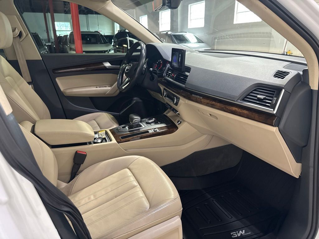 2020 Audi Q5  - 23039802 - 40