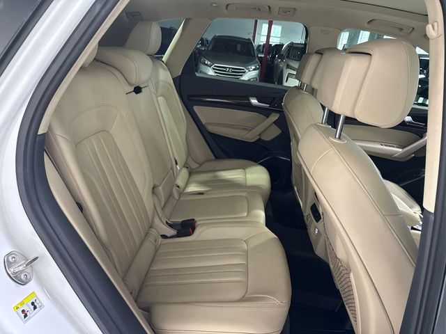 2020 Audi Q5 45 Premium - 23039802 - 37