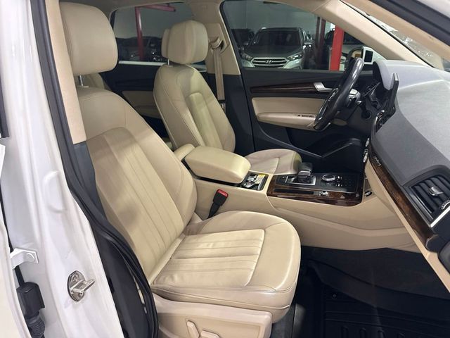 2020 Audi Q5 45 Premium - 23039802 - 41