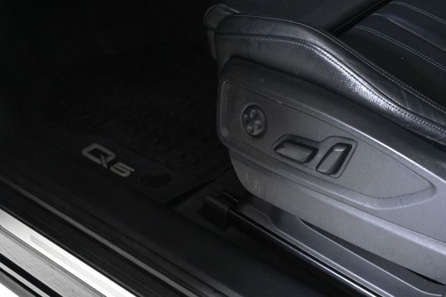 2020 Audi Q5 45 Premium Plus - 22936385 - 18