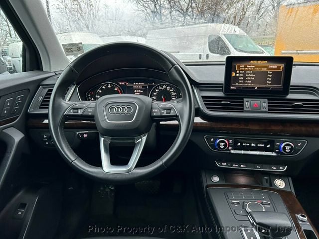 2020 Audi Q5 Convenience Pkg, Convenience Plus Pkg, 19" Dynamic Design Rims - 22669787 - 35