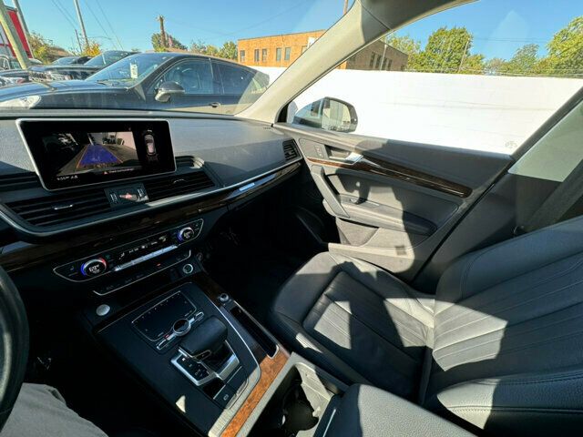 2020 Audi Q5 LocalTrade/PremiumPlusPkg/HeatedLeatherSeats/PanoramicRoof - 22633231 - 28