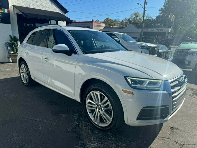 2020 Audi Q5 LocalTrade/PremiumPlusPkg/HeatedLeatherSeats/PanoramicRoof - 22633231 - 6