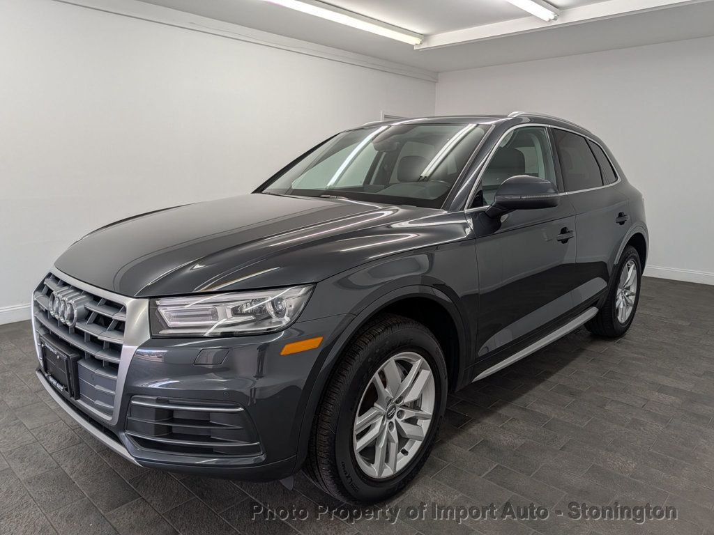 2020 Audi Q5 Premium 45 TFSI photo 2