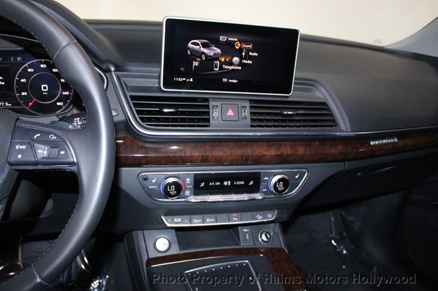 2020 Audi Q5 Premium Plus 45 TFSI quattro - 22530242 - 20