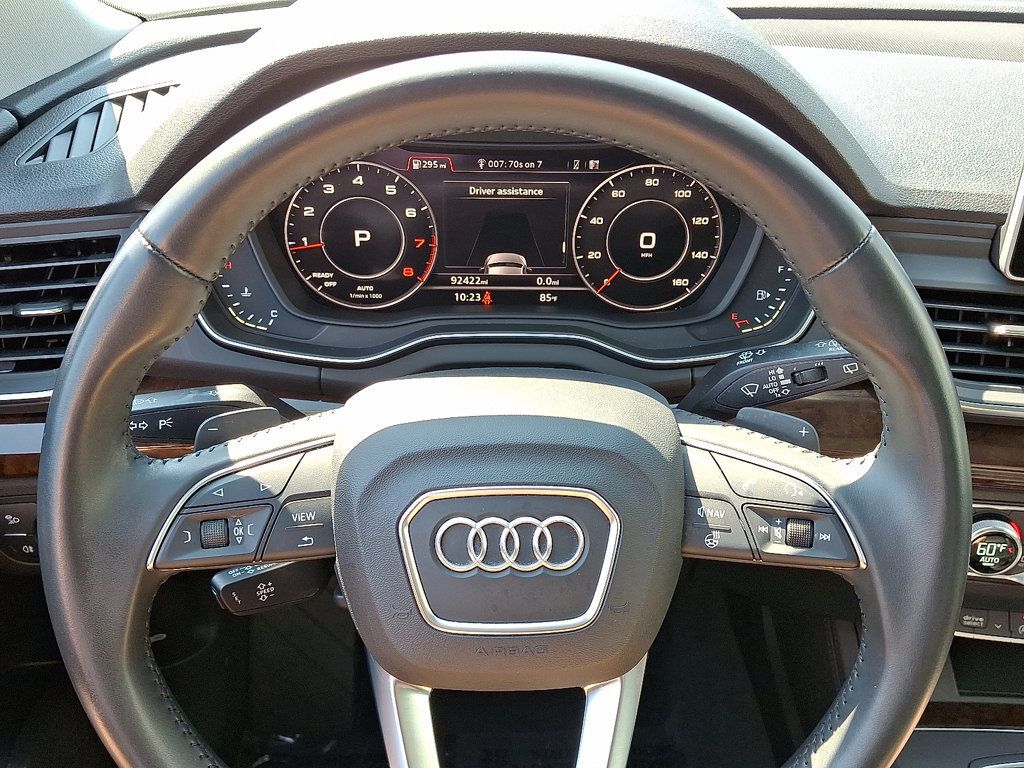 2020 Audi Q5 Premium Plus 45 TFSI photo 21