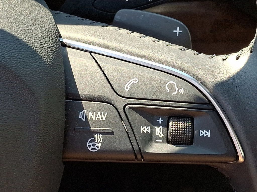 2020 Audi Q5 Premium Plus 45 TFSI photo 24