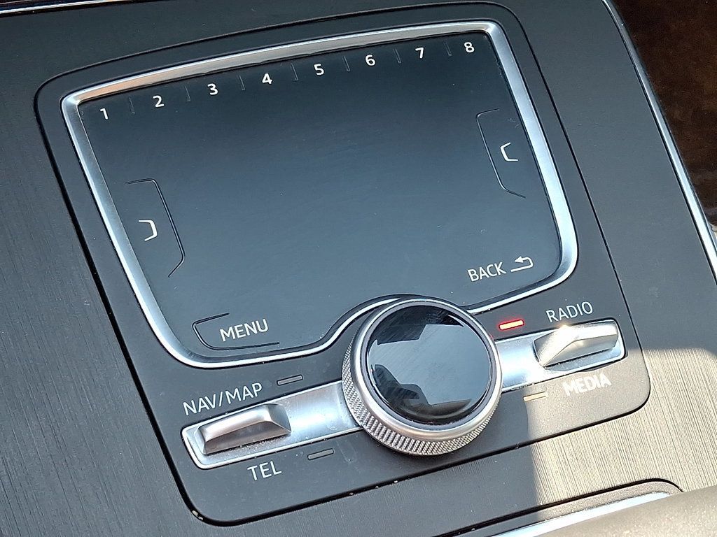 2020 Audi Q5 Premium Plus 45 TFSI photo 26