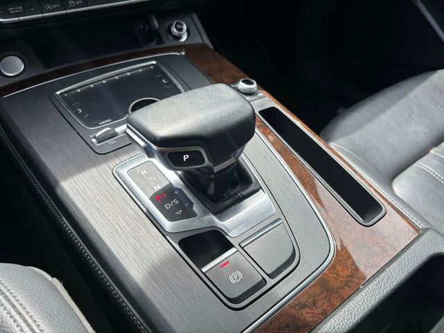 2020 Audi Q5 Premium Plus 45 TFSI quattro - 23021195 - 29