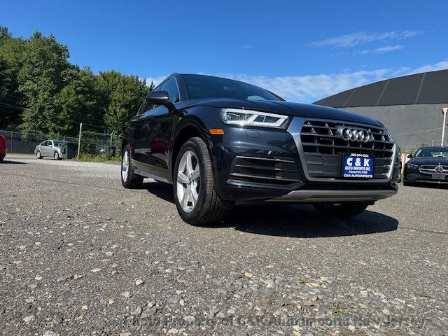 2020 Audi Q5 Premium Plus 45 TFSI photo 11