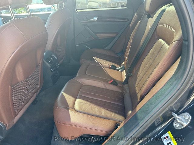 2020 Audi Q5 Premium Plus 45 TFSI photo 16