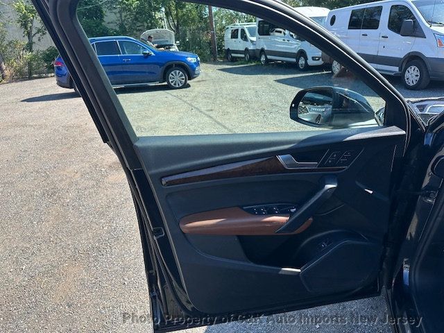 2020 Audi Q5 Premium Plus 45 TFSI photo 18