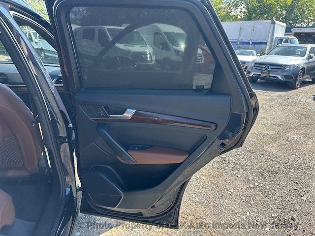 2020 Audi Q5 Premium Plus 45 TFSI photo 25