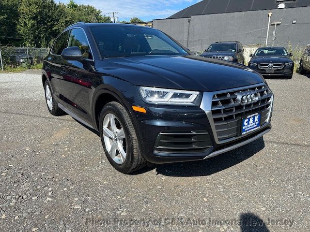 2020 Audi Q5 Premium Plus 45 TFSI photo 3