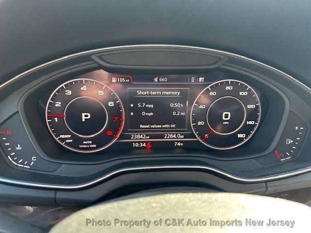 2020 Audi Q5 Premium Plus 45 TFSI photo 32