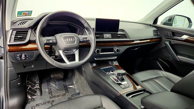 2020 Audi Q5 Premium Plus 45 TFSI quattro with 20'' Wheels & Cold Weather Pkg - 22960217 - 12