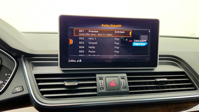 2020 Audi Q5 Premium Plus 45 TFSI quattro with 20'' Wheels & Cold Weather Pkg - 22960217 - 18