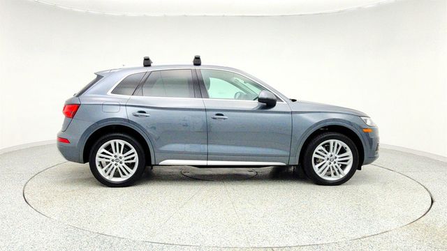 2020 Audi Q5 Premium Plus 45 TFSI quattro with 20'' Wheels & Cold Weather Pkg - 22960217 - 3