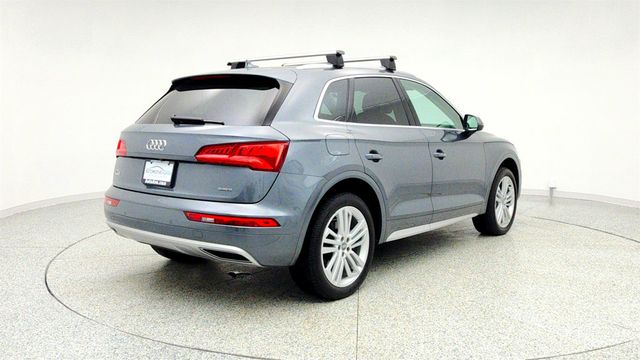 2020 Audi Q5 Premium Plus 45 TFSI quattro with 20'' Wheels & Cold Weather Pkg - 22960217 - 4